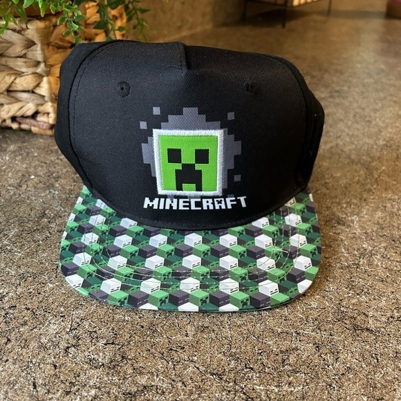 New Minecraft Youth OSFM Black / Green
Creeper Hat Cap, Adjustable - Picture 1 of 6